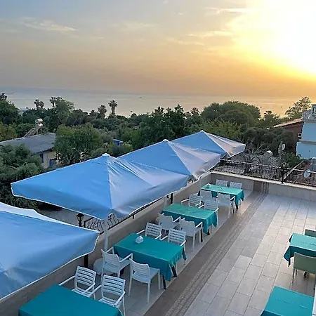 Beachway 3*