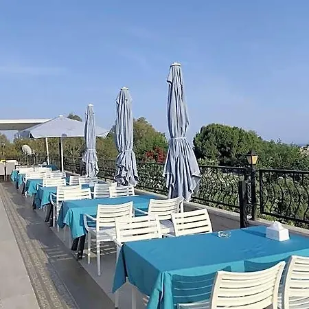 Beachway Hotel